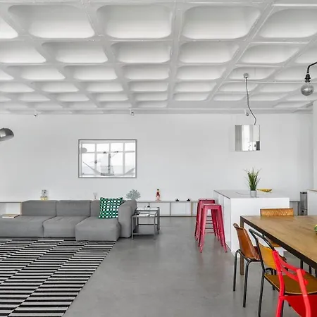 Loft Espacoso Com Vista Deslumbrante O Tejo